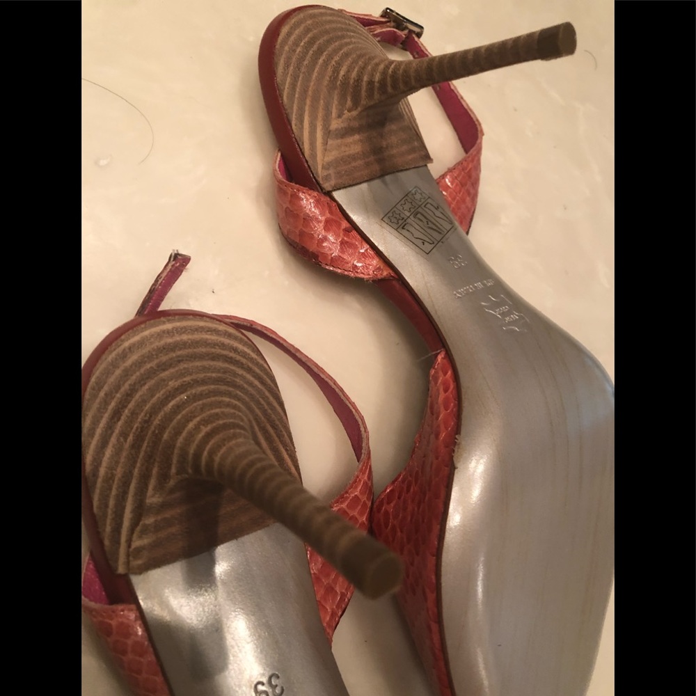 Chiara Scura Shoes - Picture 6 of 10